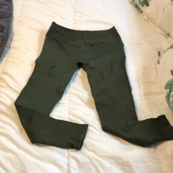 Fabletics seamless ribbed workout leggings - Picture 1 of 6